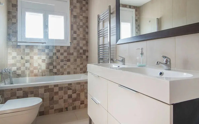 Beach In Cambrils Villa With Private Pool