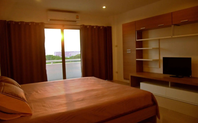 Jomthein Hill Resort Pattaya