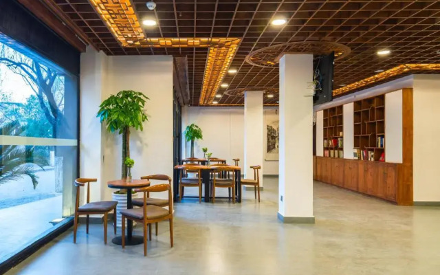 Lijiang Gemmer Hotel