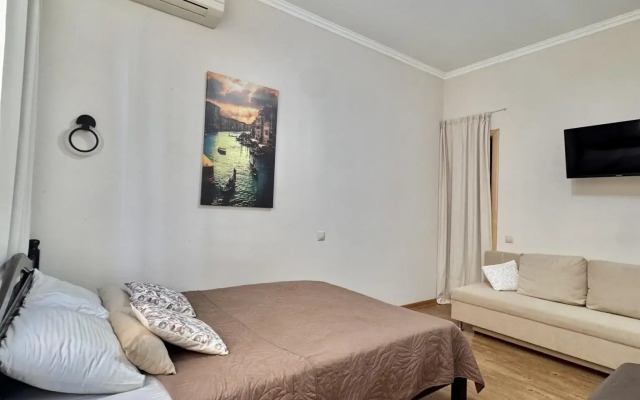 Apartments on Stanislavsky street 8