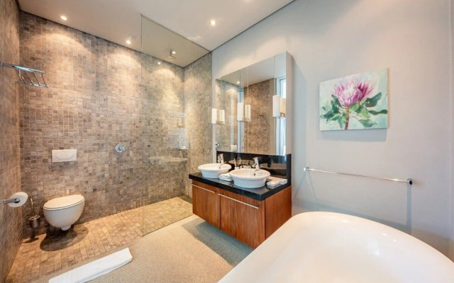 Loader Villa