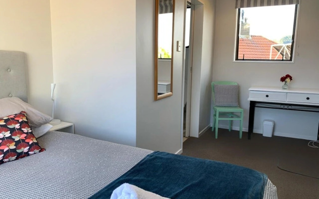 The Villa - Hostel