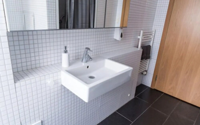Acco Apartments