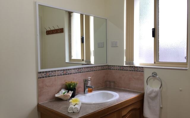 The Royal Dolphin B&B in Safety Bay