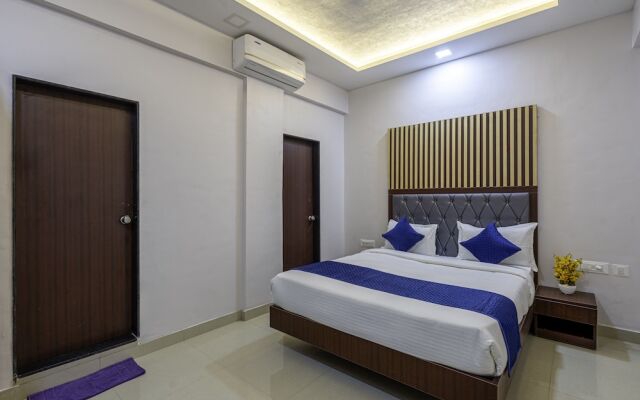StayBird Divine Suites Business Hotel