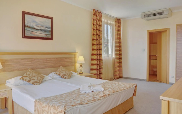 DIT Majestic Beach Resort