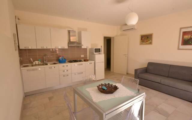 Historic Holiday Home in San Vincenzo near Beach