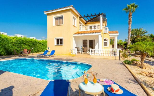 Villa Anastasia Large Private Pool Walk to Beach A C Wifi Car Not Required Eco-friendly - 2400