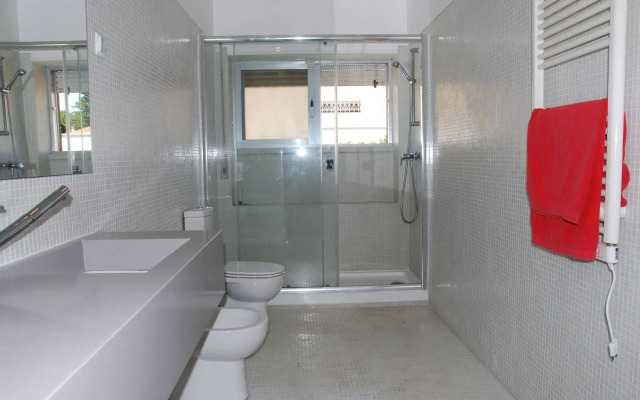Carcavelos Surf Hostel