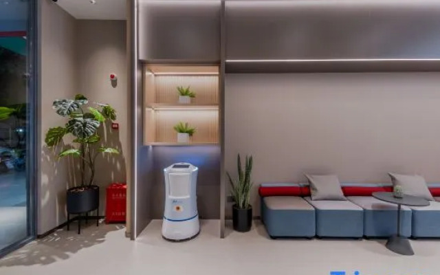 Homeinn · neo (Shanghai Xinzhuang Industrial Park Xinbei Road)