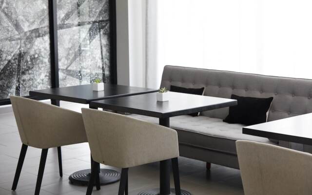 AC Hotel Tampa Airport