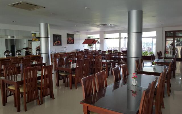 Grand Royal Taliwang