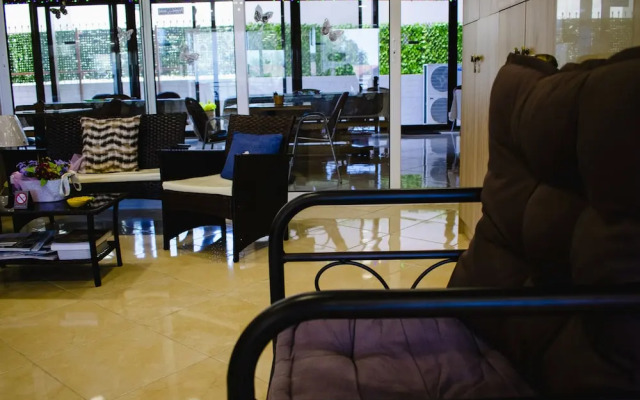 Nikolakakis Rooms Lavrio