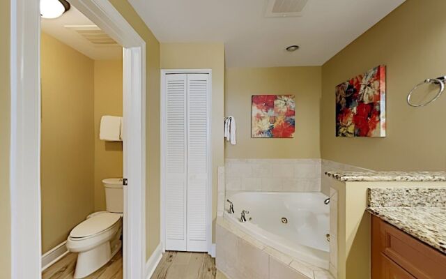 Azure by Southern Vacation Rentals