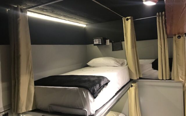 Billy Box - Hostel