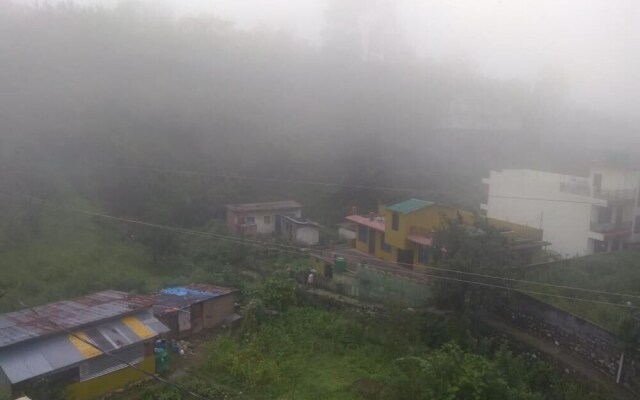 Oyo 4109 Hotel Traveller Inn