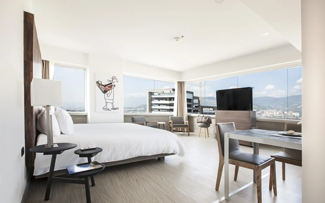 V Grand Hotel, a member of Radisson Individuals