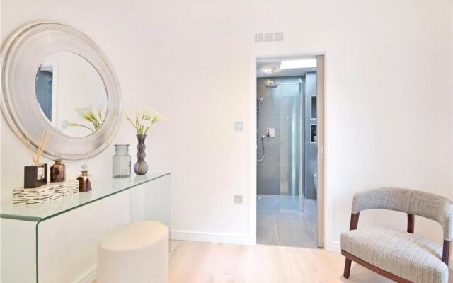 2 Bedroom House In West Hampstead