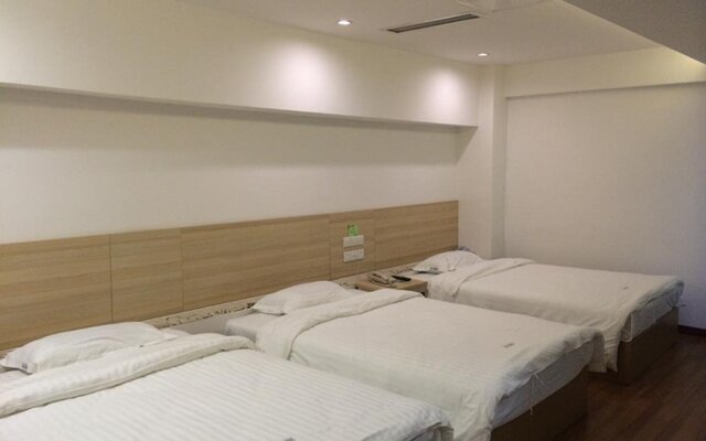 Qingdao Hometree Hostel