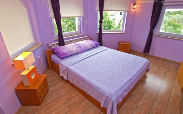 Apartments Daffodils 1002