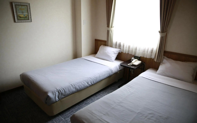 Shinnishiki Hotel