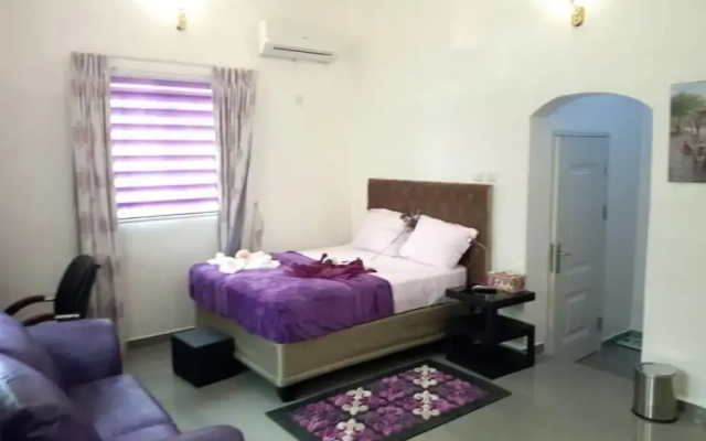 Lavender Spa and Suites