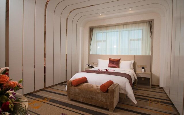 Pinnacle Art Hotel