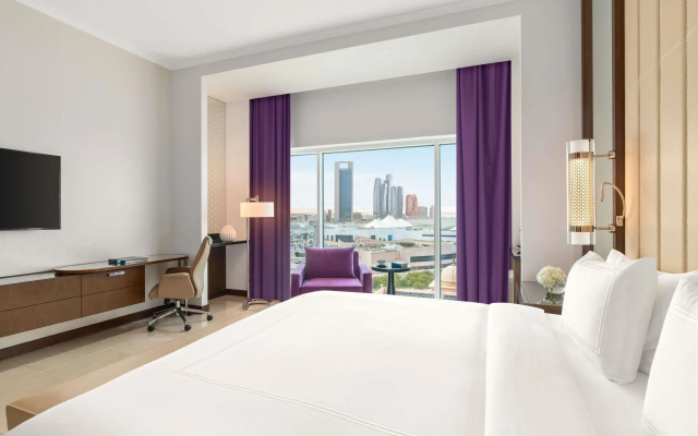 Rixos Marina Abu Dhabi