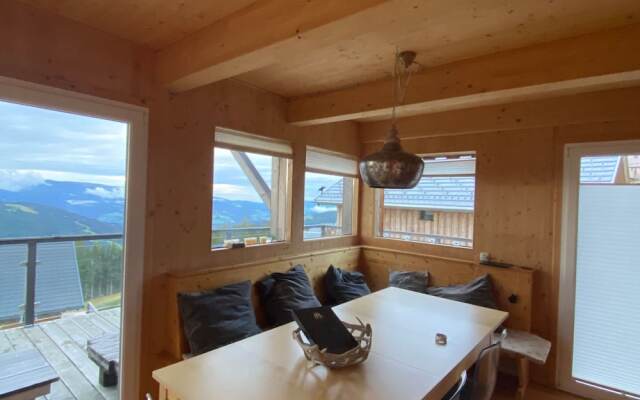 Luxury Chalet in Klippitztörl With Ski Storage