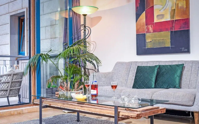 Deluxe 2BD Jaffa Dreams W Pool & Parking