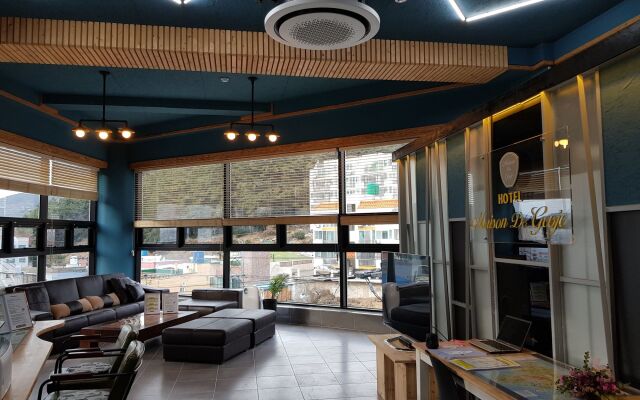 Hotel Maison de Geoje