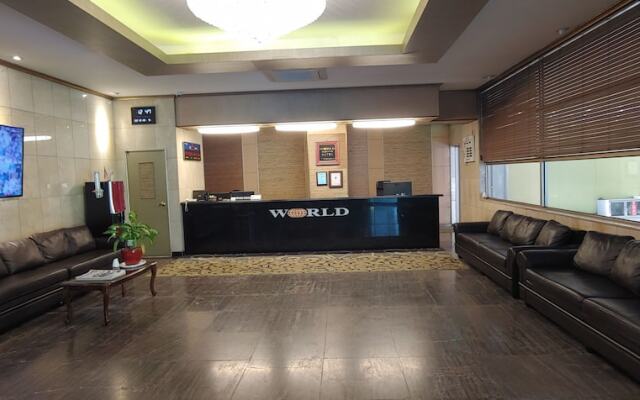 World Tourist Hotel