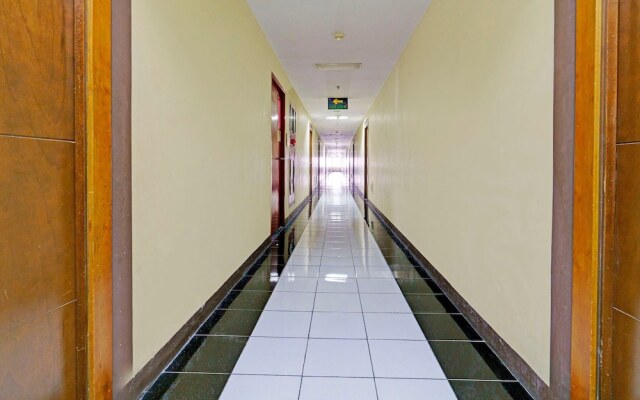 OYO Life 93103 Apartement Gateway Cicadas By Fikri Room