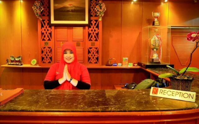 Kharisma Hotel