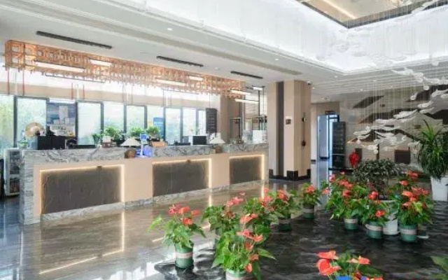 Pinghu Mingyue Shantang Wellness Hotel