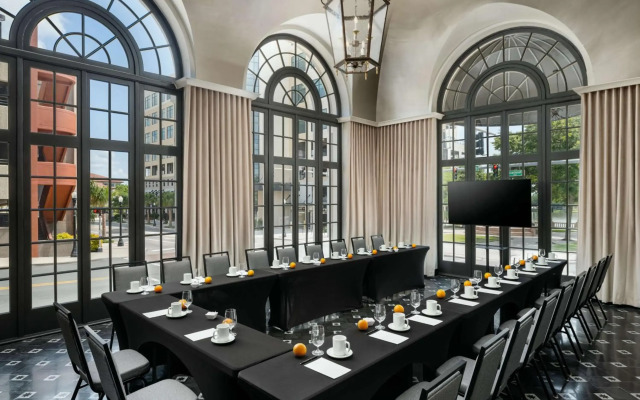 The Terrace Hotel Lakeland, Tapestry Collection by Hilton