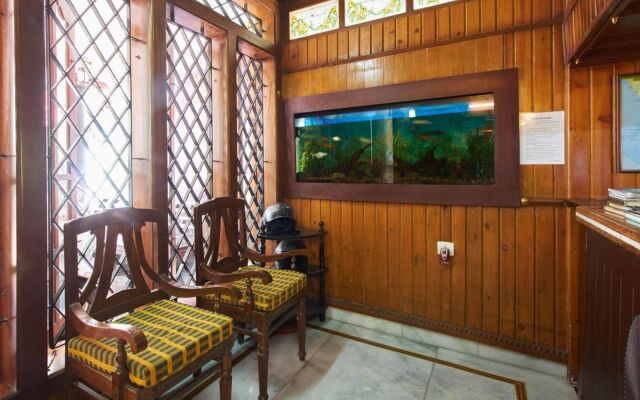 Hotel White Rose