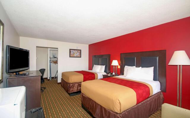 Americas Best Value Inn Pilot Mountain