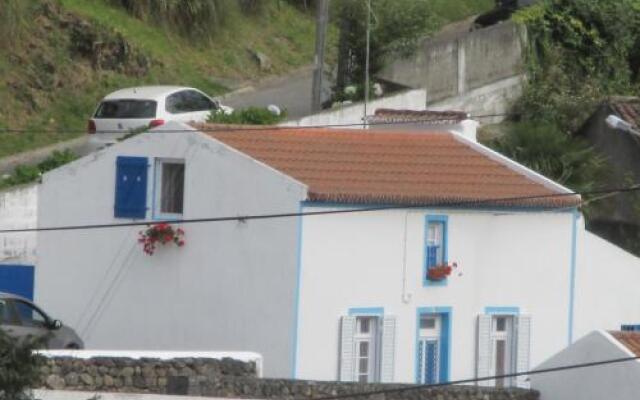 Ribeira da Praia House