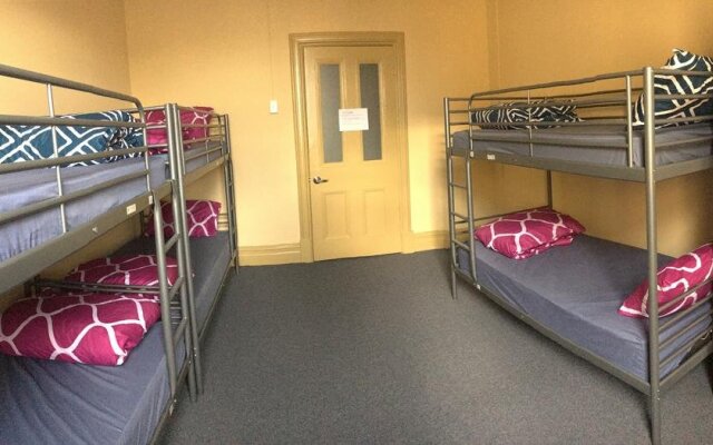 Hostel Orient