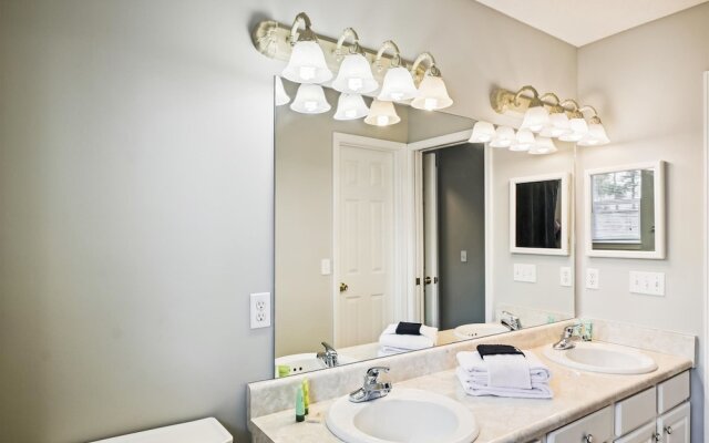 Baberville By Book That Condo