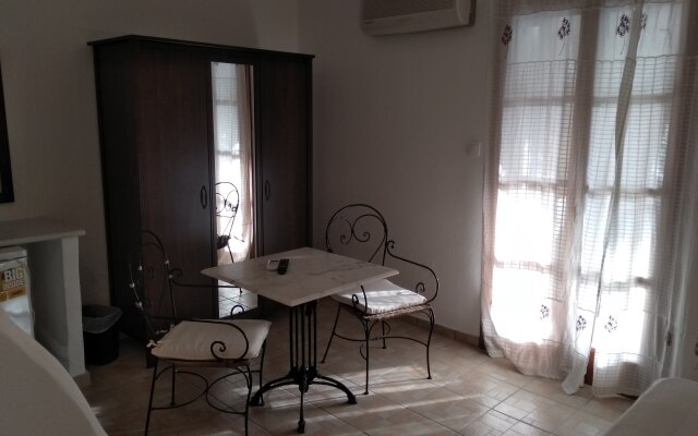 Naxos Summerland resort
