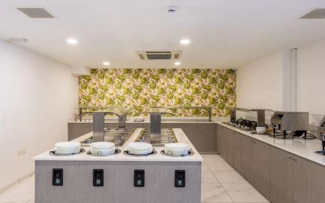 Milea Hotel