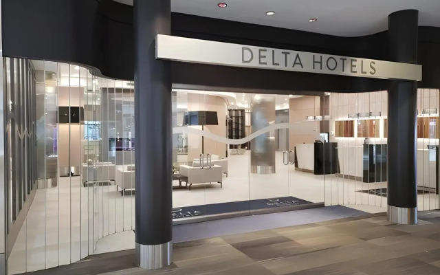 Delta Hotels by Marriott Edmonton Centre Suites