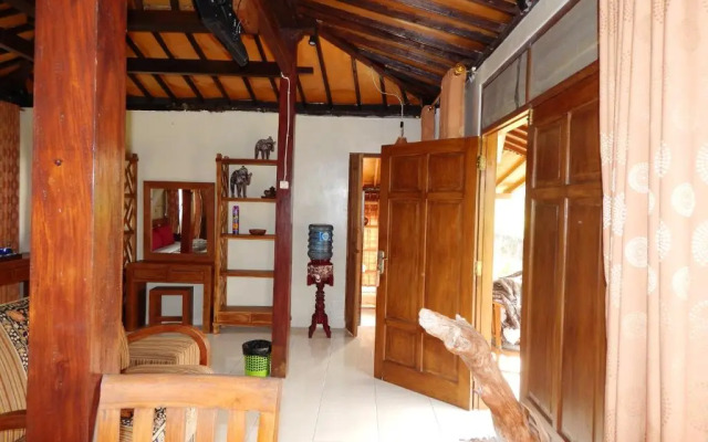 Alamanda Family Villas & Pool