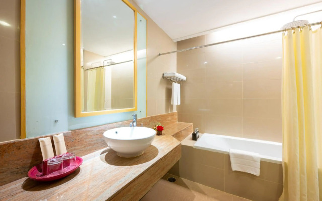 Grand Richmond Stylish Convention Hotel