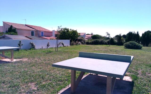 Petit Loft T2 bis mezzanine avec jardin et piscine