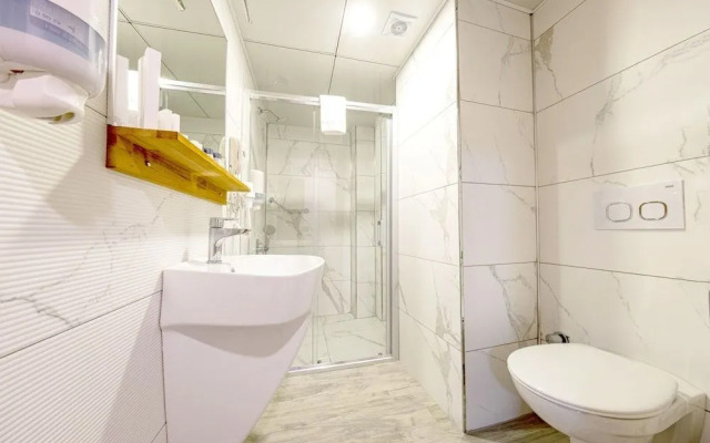 Madeen City Hotel
