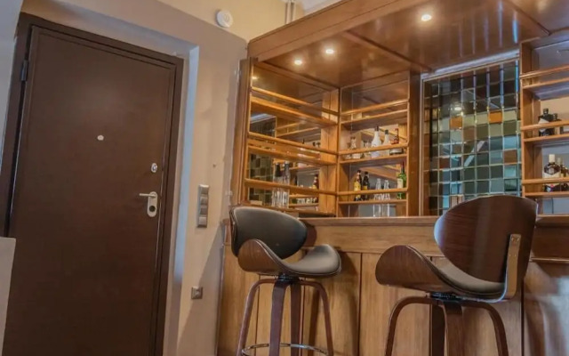 Urban Oasis Stylish Apt in Piraeus Centr