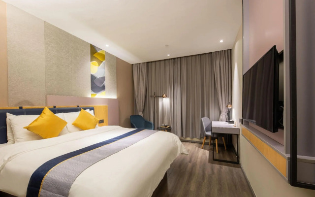 Homeinn Selected Hotel (Jinan Daming Lake Shengchan Road Subway Station)